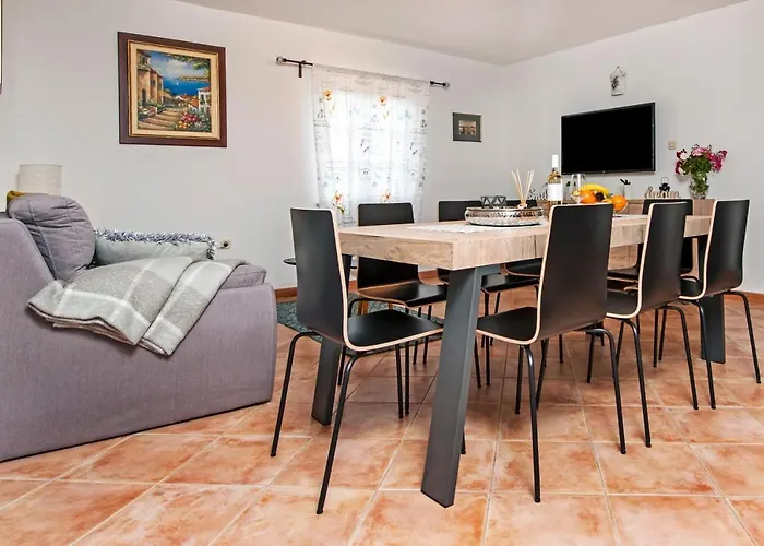 Villa Casa Valeluna *