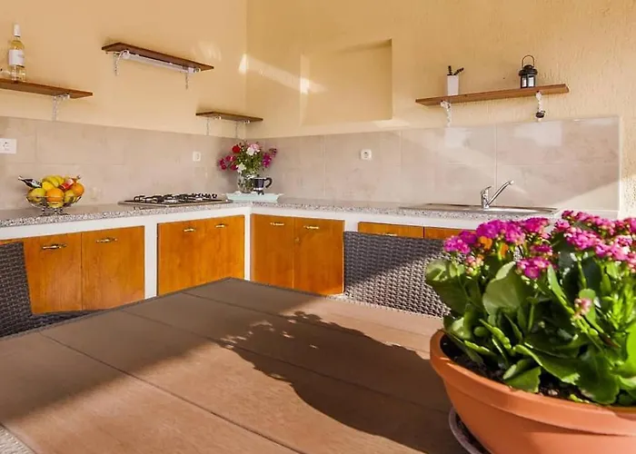 Casa Valeluna Βίλα Ρόβινι